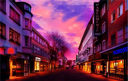 PS后期调色教程：给繁华的城市街景照片后期调出炫丽的晚霞夜景色