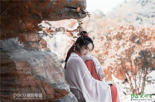 PS古风摄影后期调色实例：给中国风侠女照片调出古风古韵的色彩。
